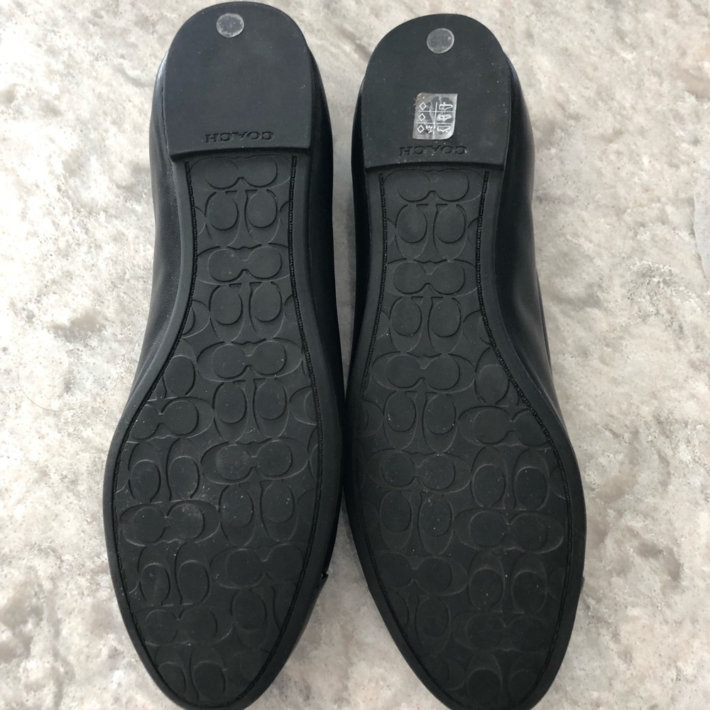 Coach New York Women’s flats size 8 1/2. Run small, fit like a size 8. Worn once - Picture 5 of 5